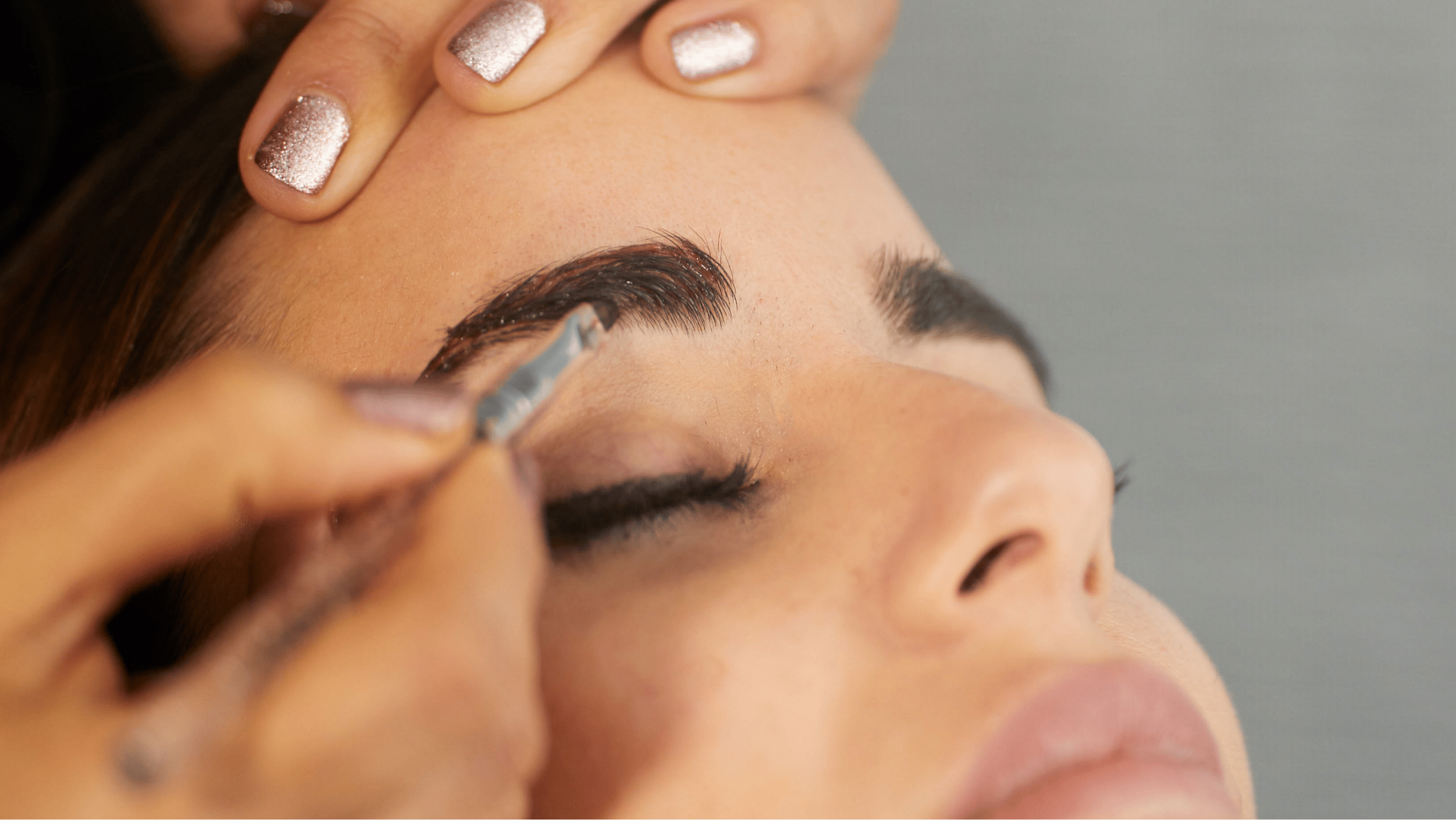 Eyebrow Threading & Tinting
